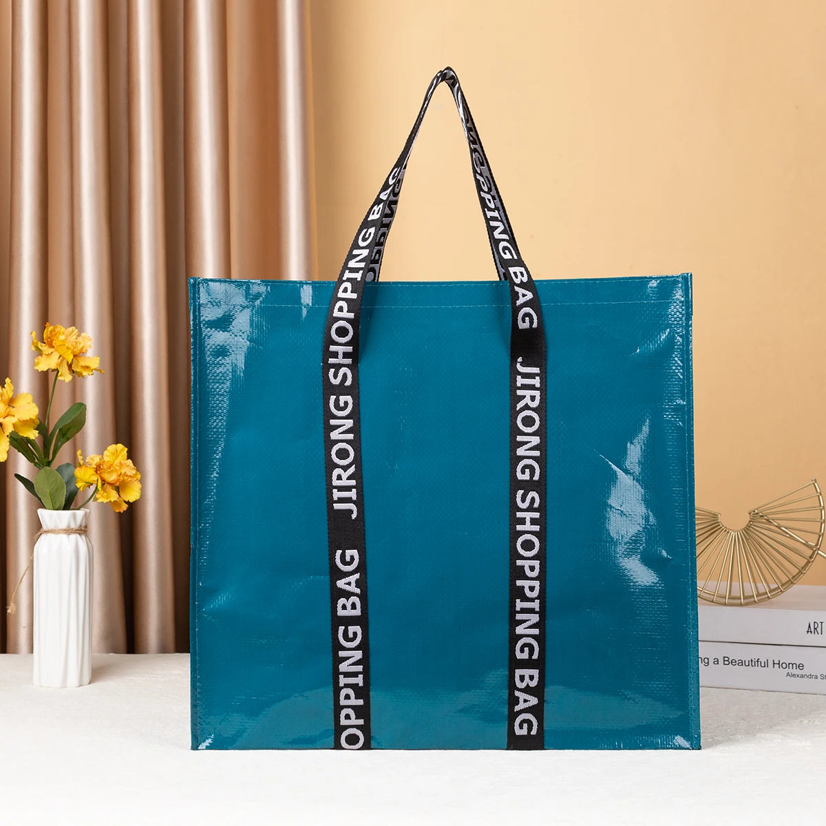 Waterproof coating PP color printing solid color plastic woven shopping bag travel portable gift bag beauty tool storage bag