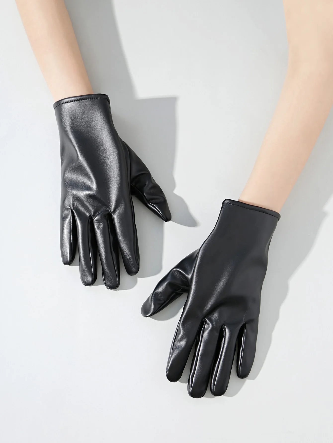 Ladies' black leather gloves sexy photo leather gloves ladies' autumn and winter warm driving gloves