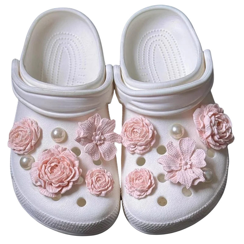 17pieces of fashionable shoe accessories: set of holes for shoe buckles, DIY new Flower Mountain Camellia 3D flower shoe adornm