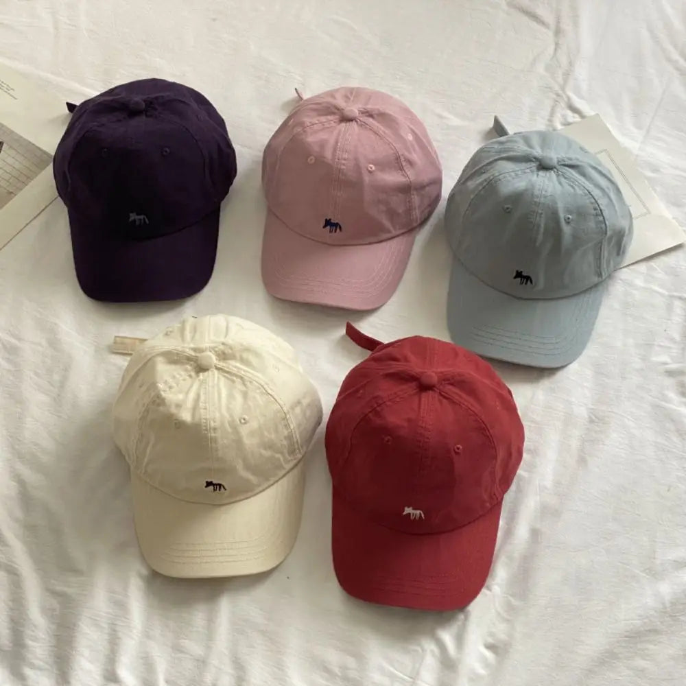 Retro Embroidered Embroidery Baseball Cap Animals Peaked Cap Canvas Baseball Hat Sunscreen Hat Cotton Sun Hat Girl