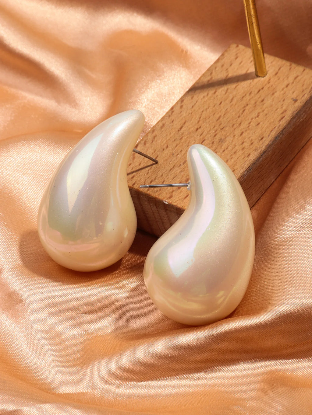 Trendy Acrylic Imitation Pearl Chunky  Dupes Waterdrop Earrings for Women Teardrop Dome Earrings 2024 Luxury Jewelry Gifts