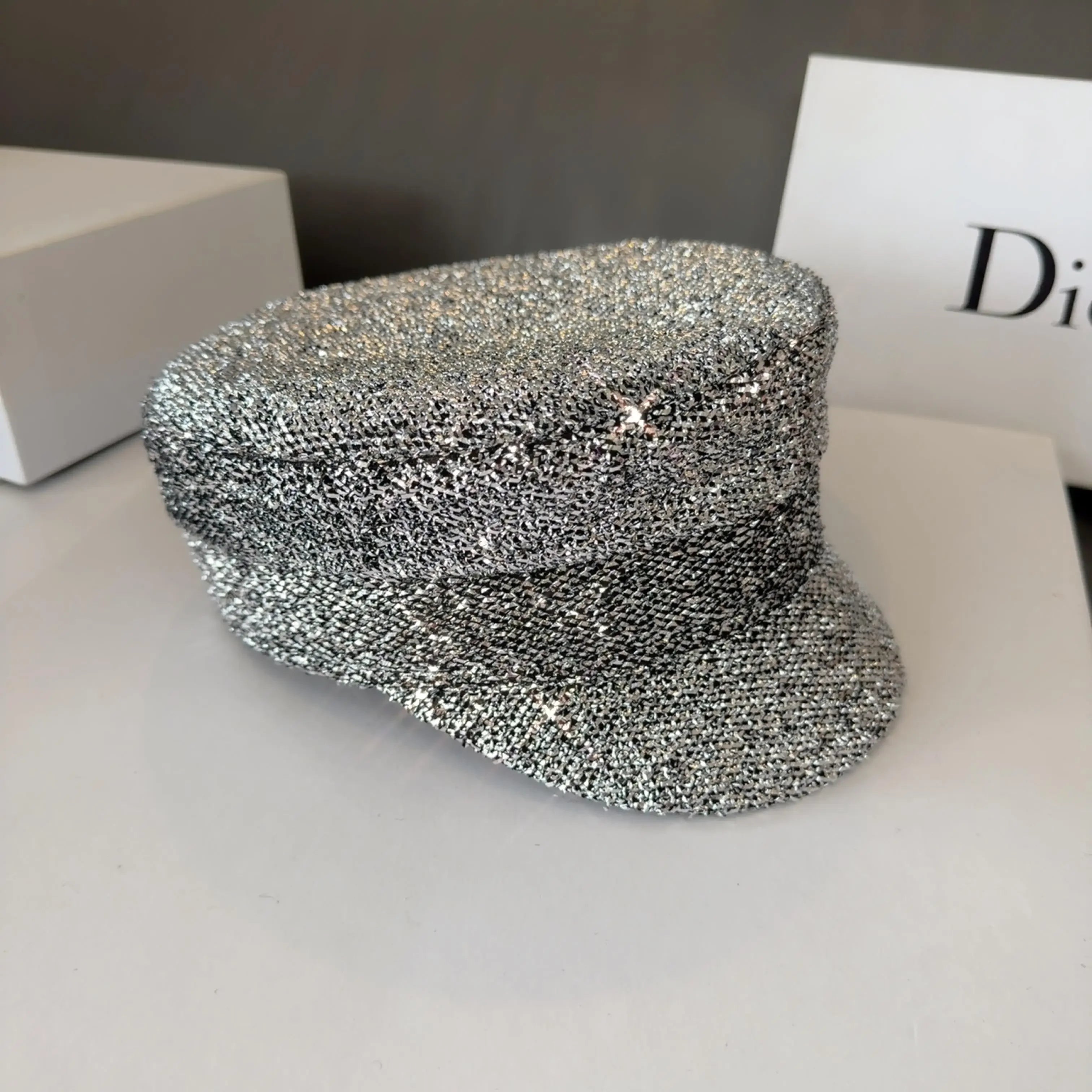 Brand Designer Newsboy Caps Fashion Flat Caps Super Flashiing Caps