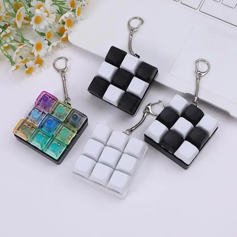 Button Keycap  Keychain 9 Keys Keyboard Decompression Toys DIY Keyboard Keychain Toys For Adult Gifts To Relief Pass Time
