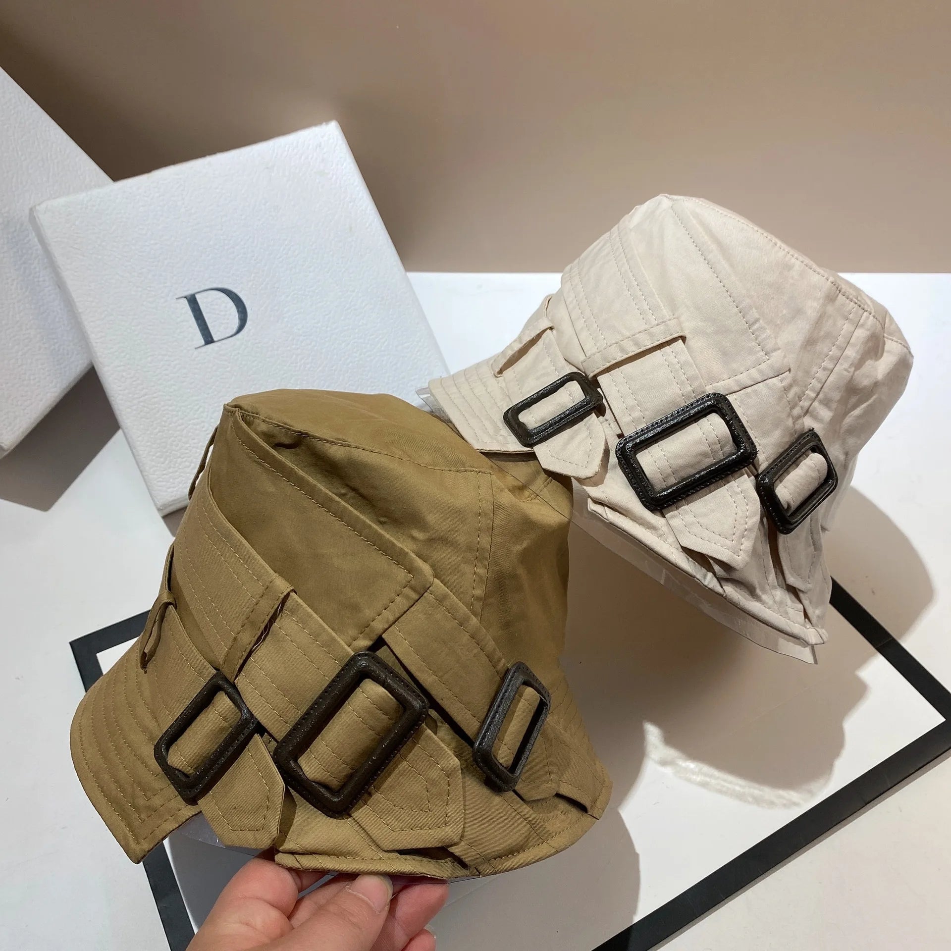 Luxury Panama Belt Buckle Bucket Hat Outdoor Sunscreen Women's Fisherman Hat Fashion Casual Beach Sun Hats Flat Top Basin Cap