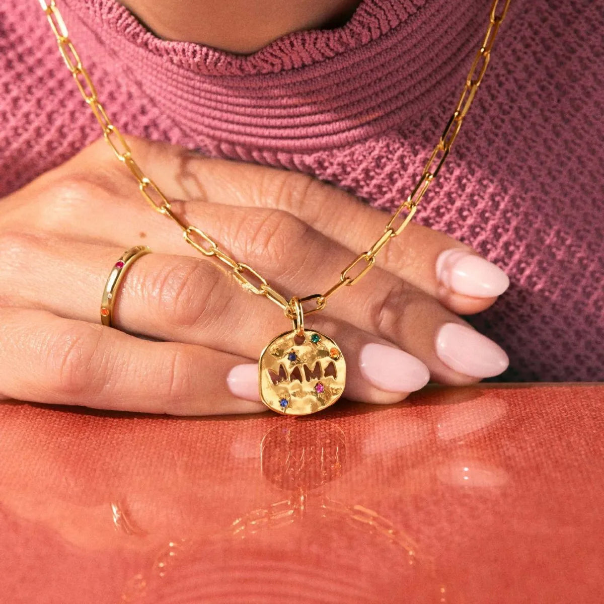 Mother's Day MAMA Necklace Gift Irregular Circular Guardian Pendant Necklace New Fashion Stainless Steel Necklace Accessory Gift