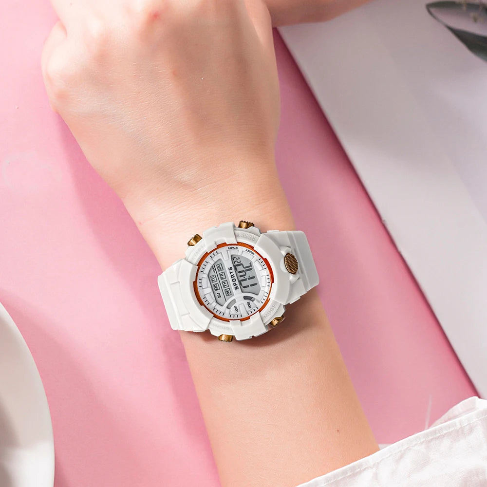 Hot Selling Simple and Fashionable Women Digital Electronic Watch Multifunctional Outdoor Fitness Watch Men and Women Watch