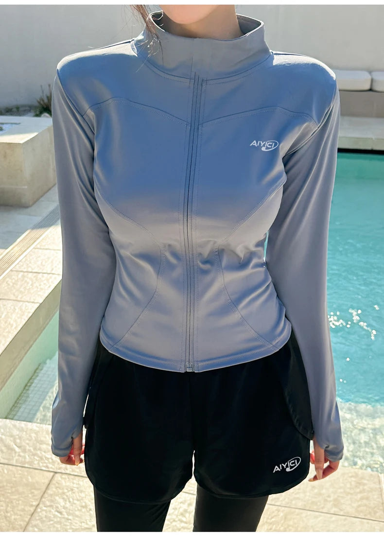 2026 New Women's Wetsuit Two-Piece Long Sleeve Long Pants Swimming Suit Diving Suit Warm Sunscreen Sports Style Separate Briefs