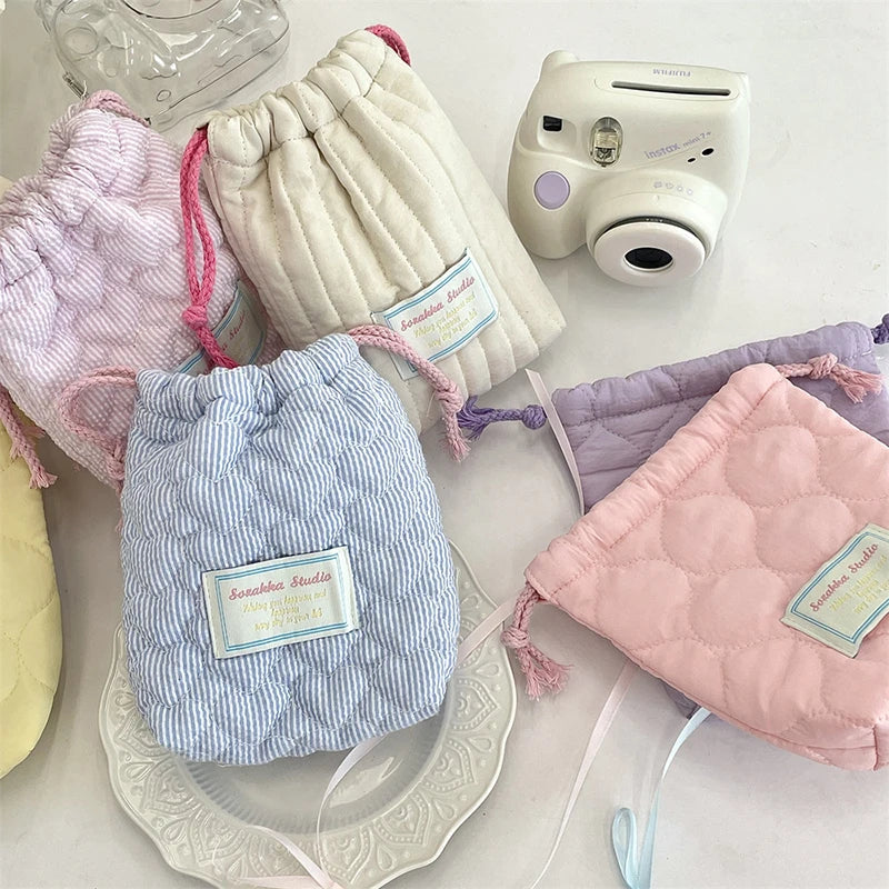 1PCS Portable Travel Camera Organizer Heart Printed Quilted Drawstring Bag Handbag Cosmetic Makeup Lipstick Storage Bag
