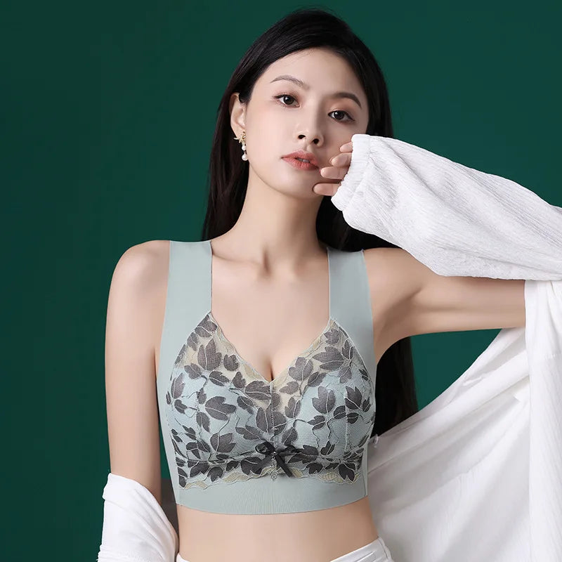 Ladies sexy lace gathered oversized bra comfortable without steel ring luxurious with beautiful back no trace breathable bra