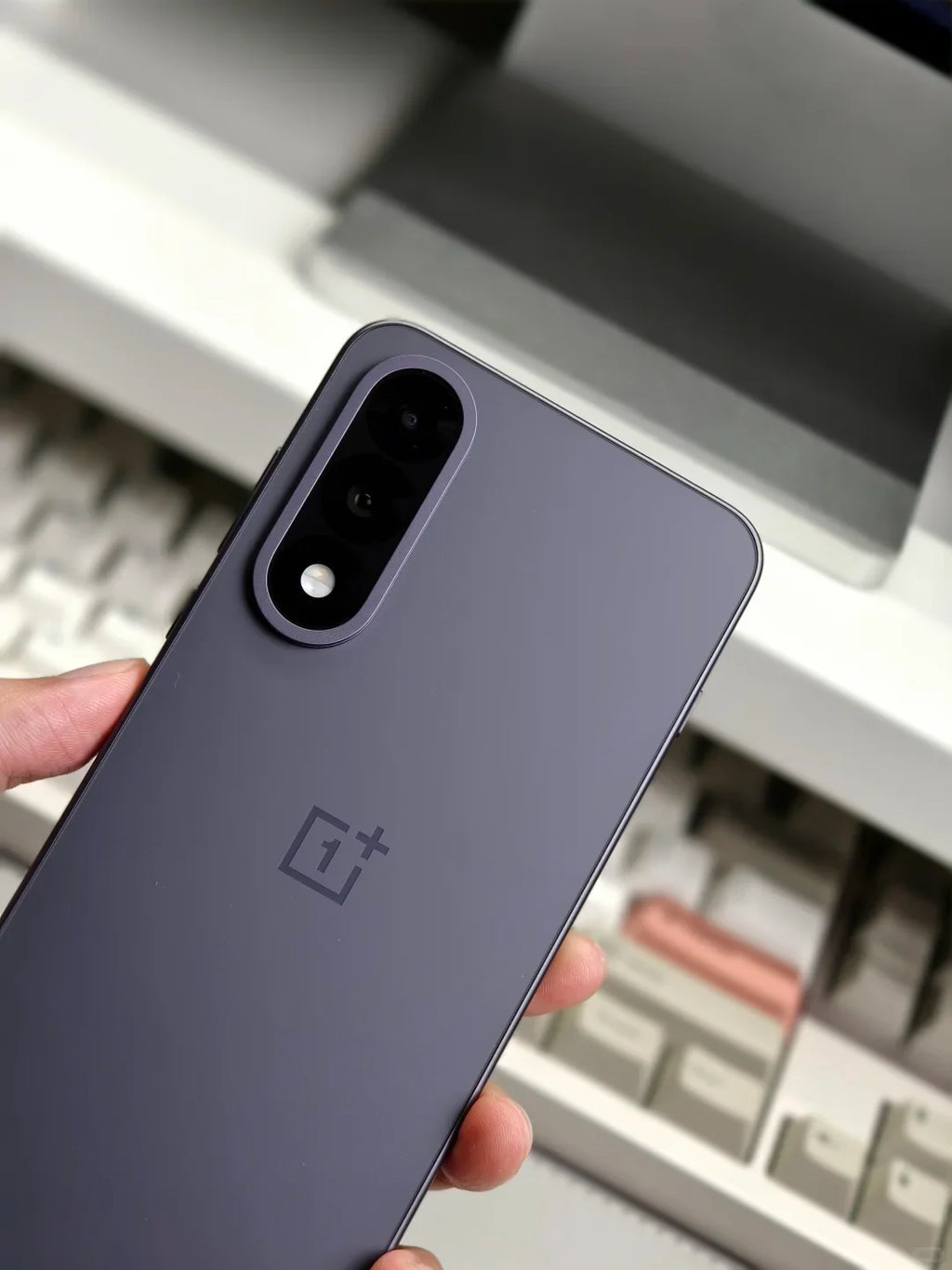OnePlus Nord 5 Smartphone 5G Snapdragon 8s Gen 3  6.83”AMOLED Display 144 Hz 5200mAh 80W SUPERVOOC Charging 50MP Dual Cameras