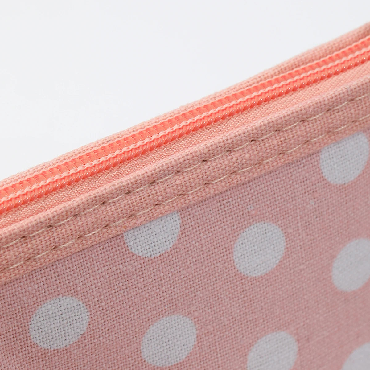 Small Fresh Canvas Dot Makeup Bag Simple and portable skincare storage bag Korean version student pencil case wallet