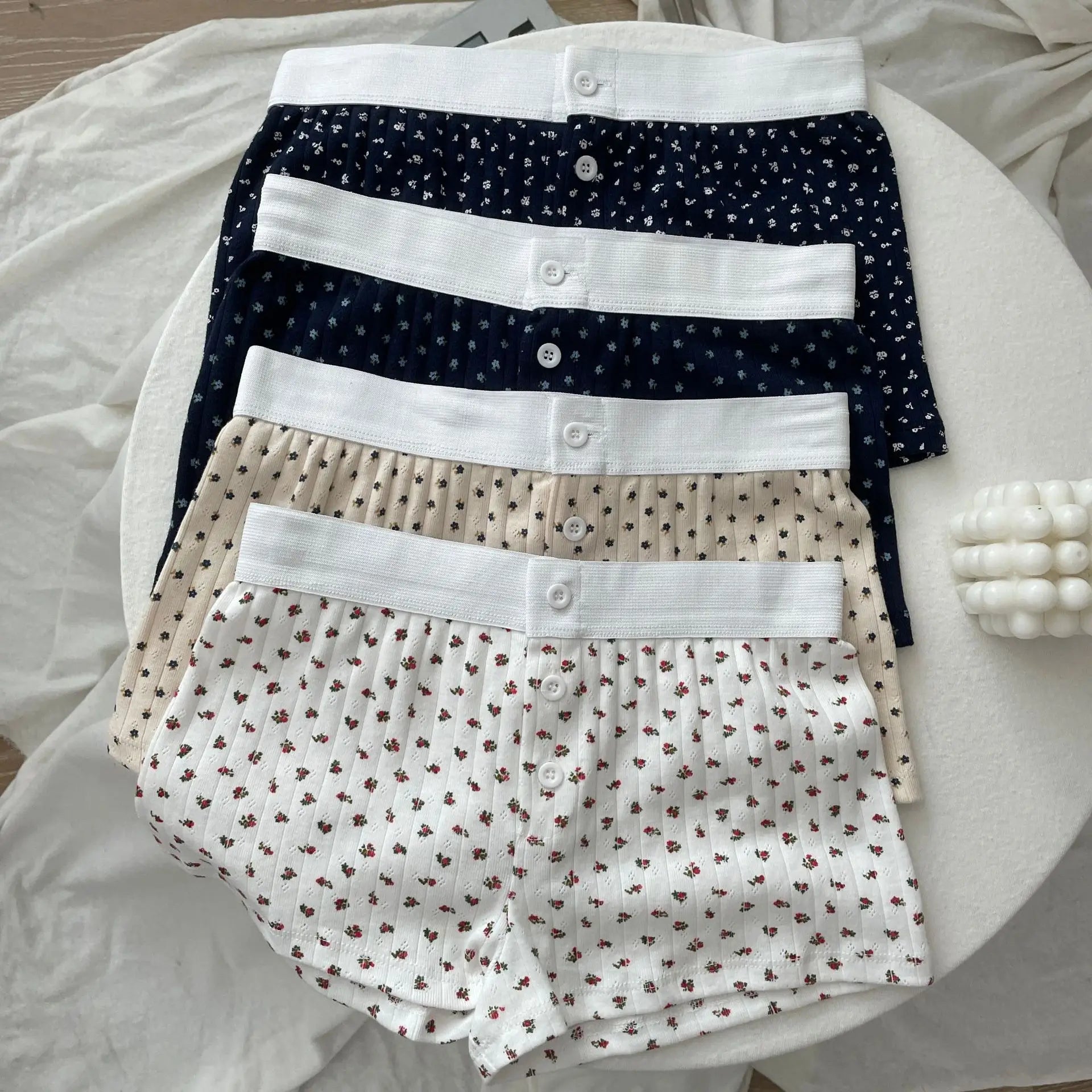 Floral Eyelet Cotton Boy Shorts Woman Summer Three Buttons Patchwork Elastic Waist Straight Short Pant Sweet Cute Home Underwear