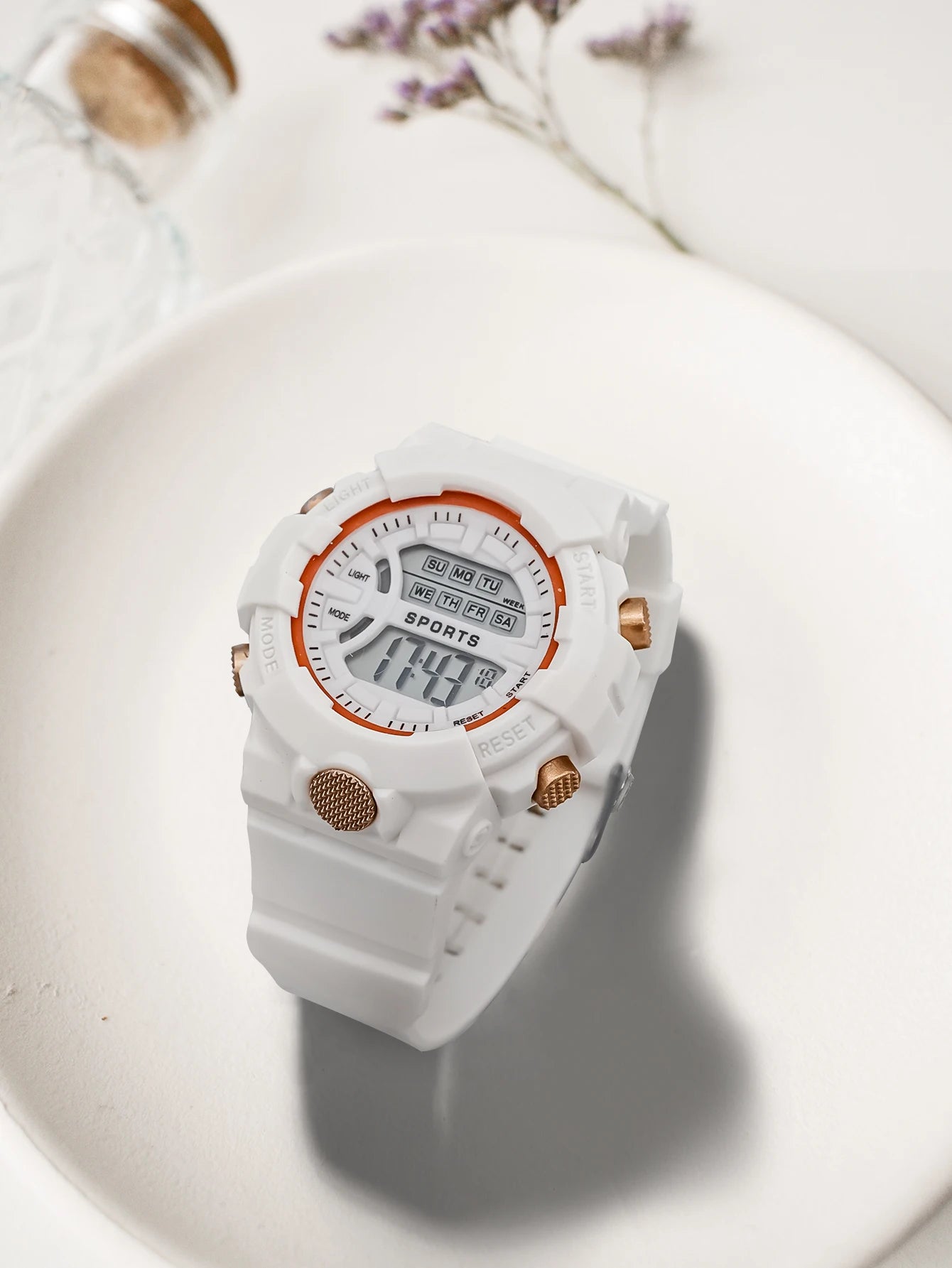 Hot Selling Simple and Fashionable Women Digital Electronic Watch Multifunctional Outdoor Fitness Watch Men and Women Watch