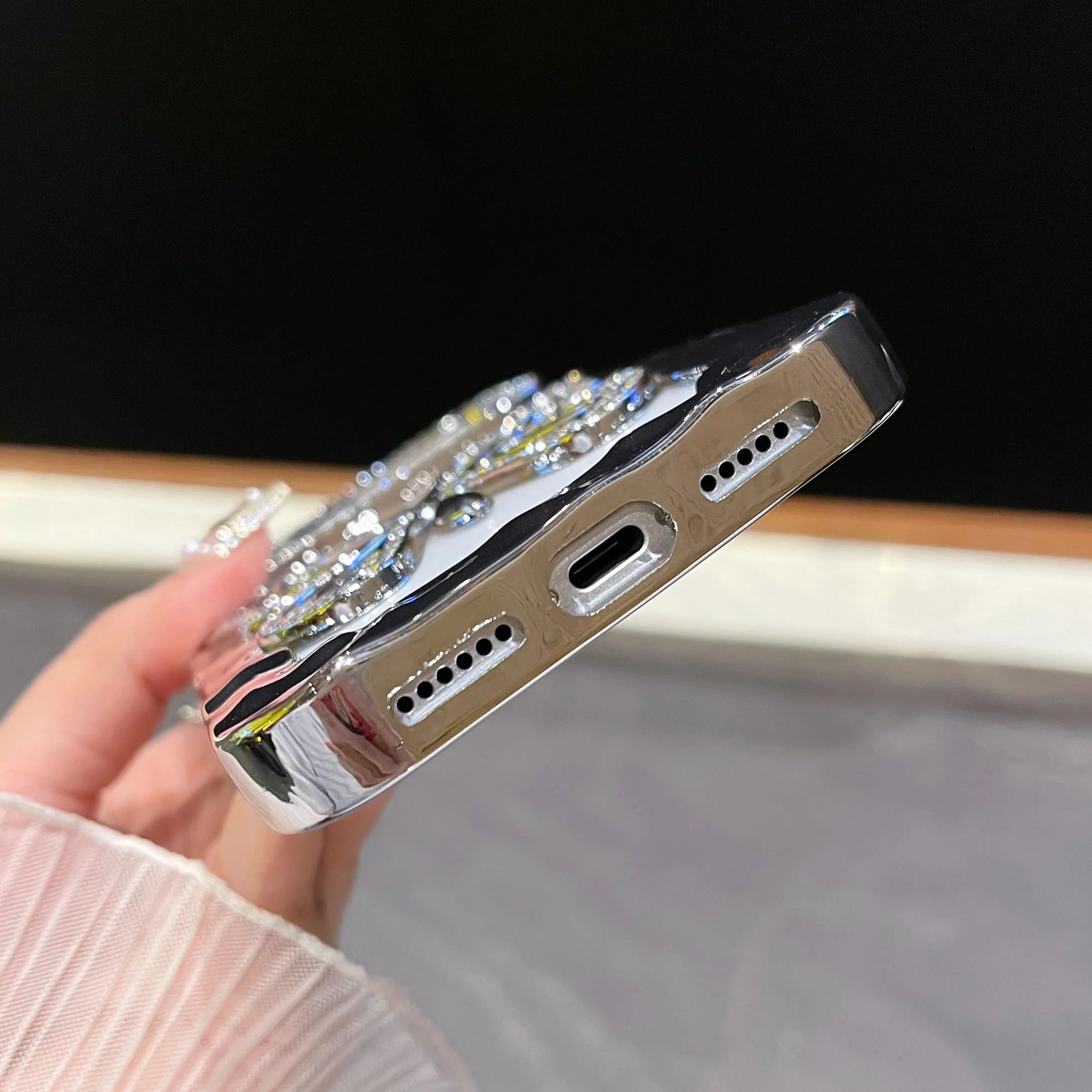 Bling Diamond Hollow Butterfly Phone Case For iPhone 17 Air 16 15 14 Plus 13 12 11 Pro Max Plating Glitter Shockproof Soft Cover