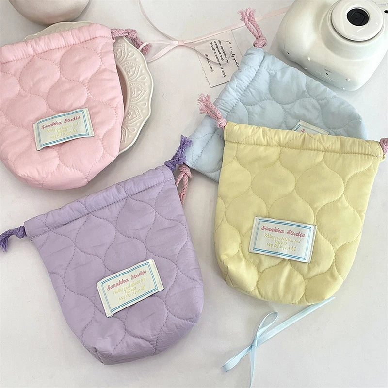 1PCS Portable Travel Camera Organizer Heart Printed Quilted Drawstring Bag Handbag Cosmetic Makeup Lipstick Storage Bag
