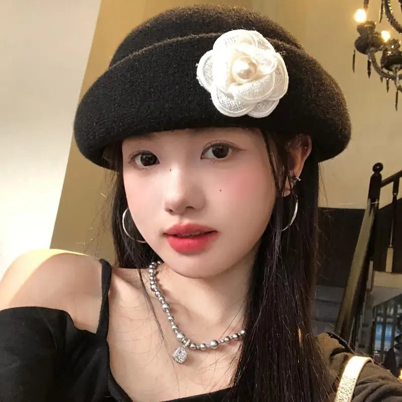 Elegant Autumn/Winter Retro-Styled Ruffled Camellia Heiress Hat for Women, French-style Fishermen's Top Hat.