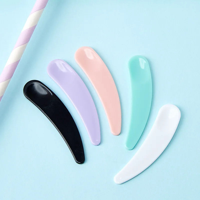 10pcs Mini Cosmetic Spatula Disposable Curved Scoops Facial Mask Eye Cream Makeup Stick Make Up Beauty Tool Accessories