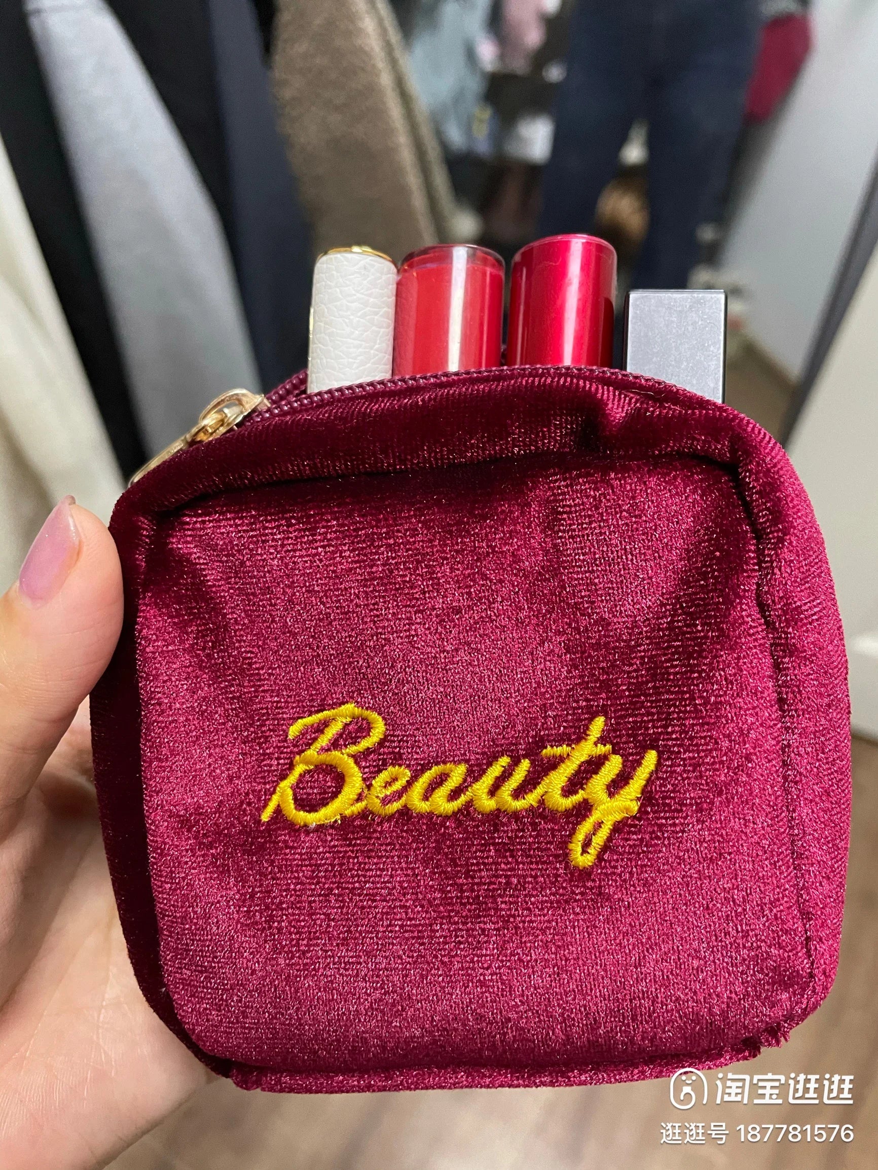 Velvet Embroidery Cosmetic Bag Sanitary Pad Pouches Portable Durable Makeup Lipstick Data Cables Organizer Toiletry Beauty Case