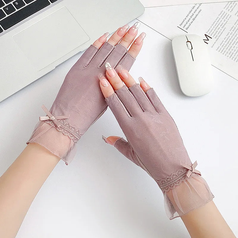 Women Summer Ice Silk Sexy Lace Thin Sunscreen Half-Finger Gloves High Elasticity Non-Slip Breathable Mesh Drive Cycling Soft