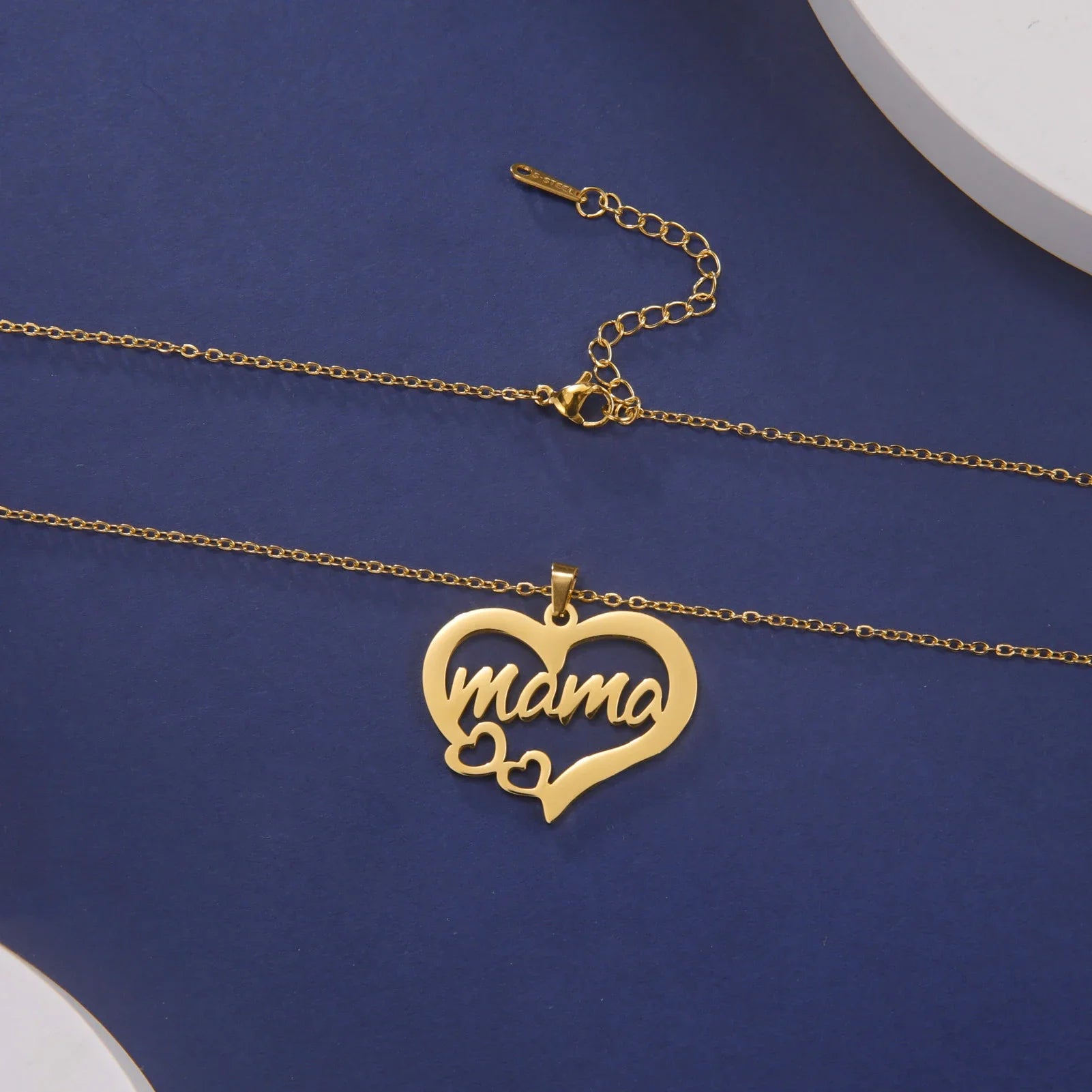 Skyrim Mother's Day Mama Letter Pendant Stainless Steel Necklace for Women Gifts love Pendant Neck Chain Exquisite Jewelry Gift
