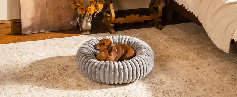 Pet Nest Rabbit Plush Pet Pad Long Hair Round Cat Nest Universal Warm Dog Bed in All Seasons Soft Cat House  Pet Accessories
