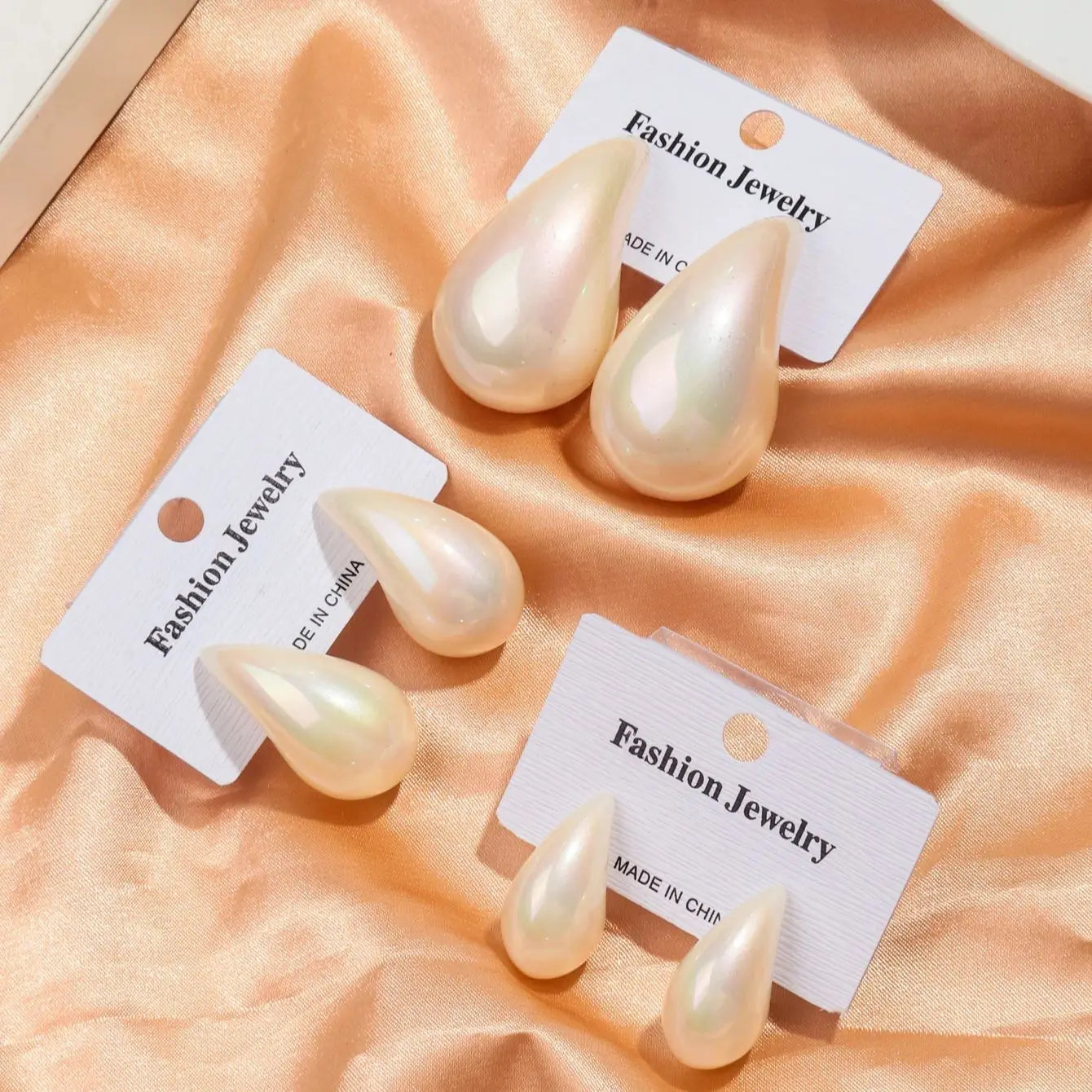 Trendy Acrylic Imitation Pearl Chunky  Dupes Waterdrop Earrings for Women Teardrop Dome Earrings 2024 Luxury Jewelry Gifts