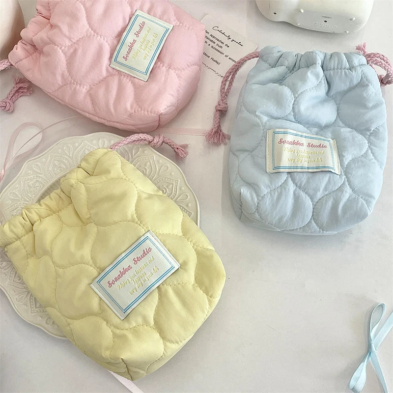 1PCS Portable Travel Camera Organizer Heart Printed Quilted Drawstring Bag Handbag Cosmetic Makeup Lipstick Storage Bag