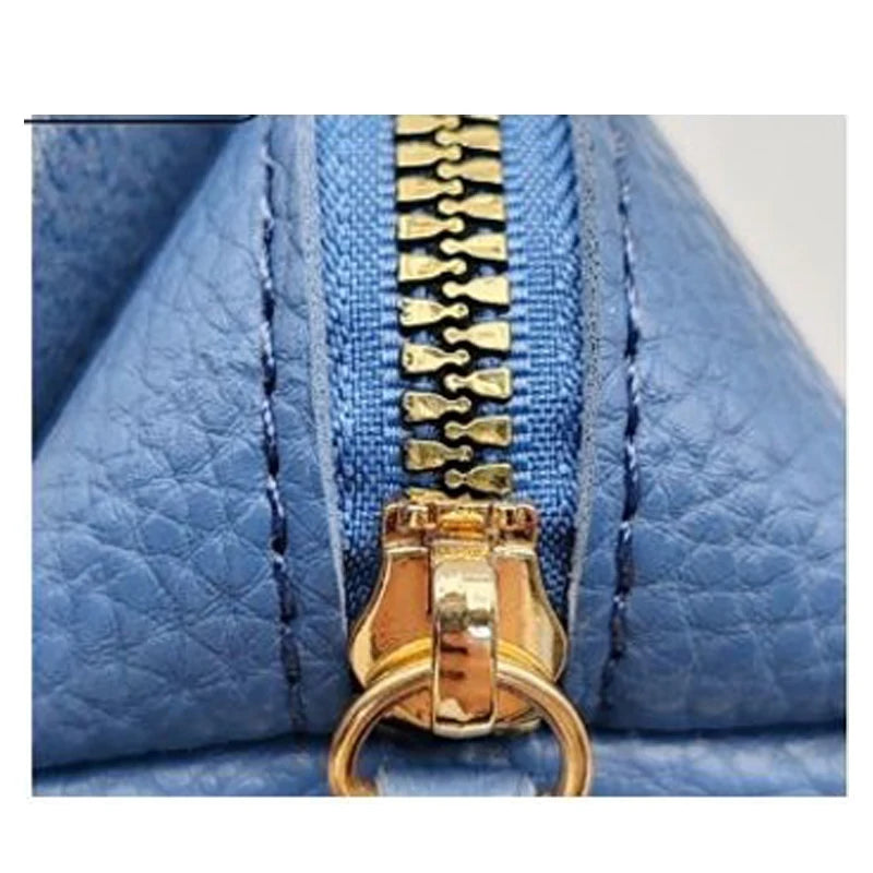 Mini leather elephant-style earphone case, coin purse, creative card holder, lipstick holder, earphones, change holder