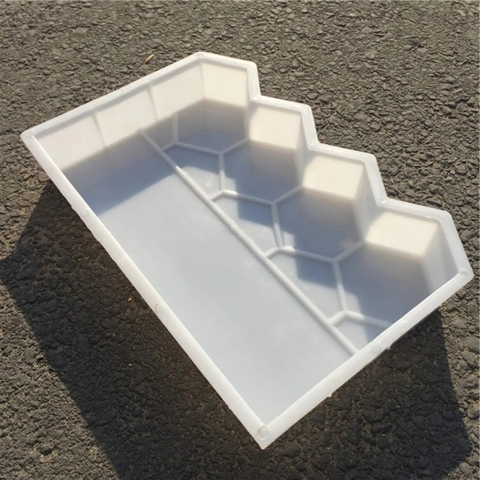 Garden Edging Concrete Molds Easy Operation Yard Paving Moulds for Garden Yard Patio Decoration