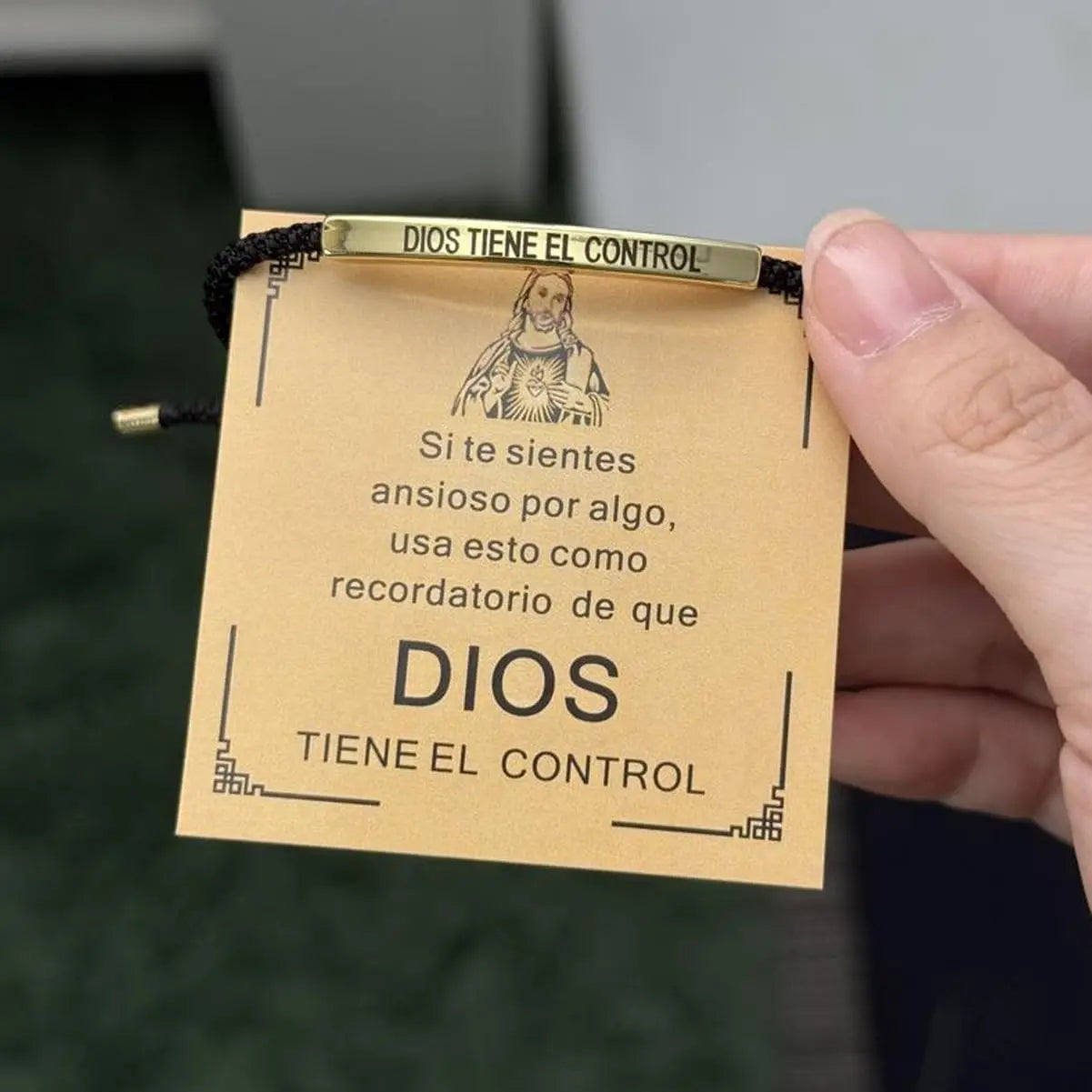 Inspire Stainless Steel Bracelets “God Is in Control”, Dios Tiene El Control Pulsera, Christian Faith Bracelet with Gift Box
