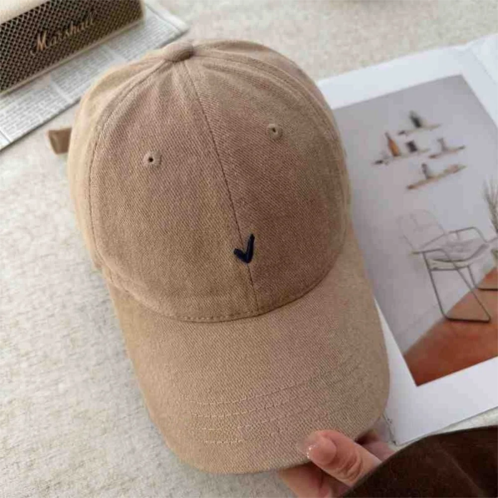 Fashion Embroidery Baseball Cap Wide Brim Retro Baseball Hat Sunscreen Cotton Duck Tongue Hat Outdoor