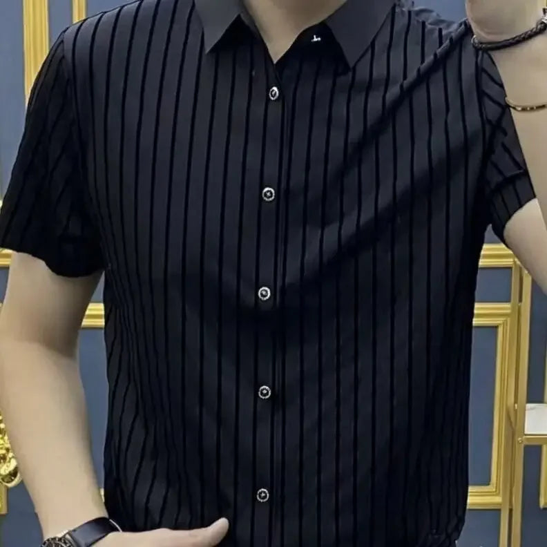 Fashionable, Versatile Slim and Comfortable T-shirt for Men High-end Trendy Casual Men Short Sleeves