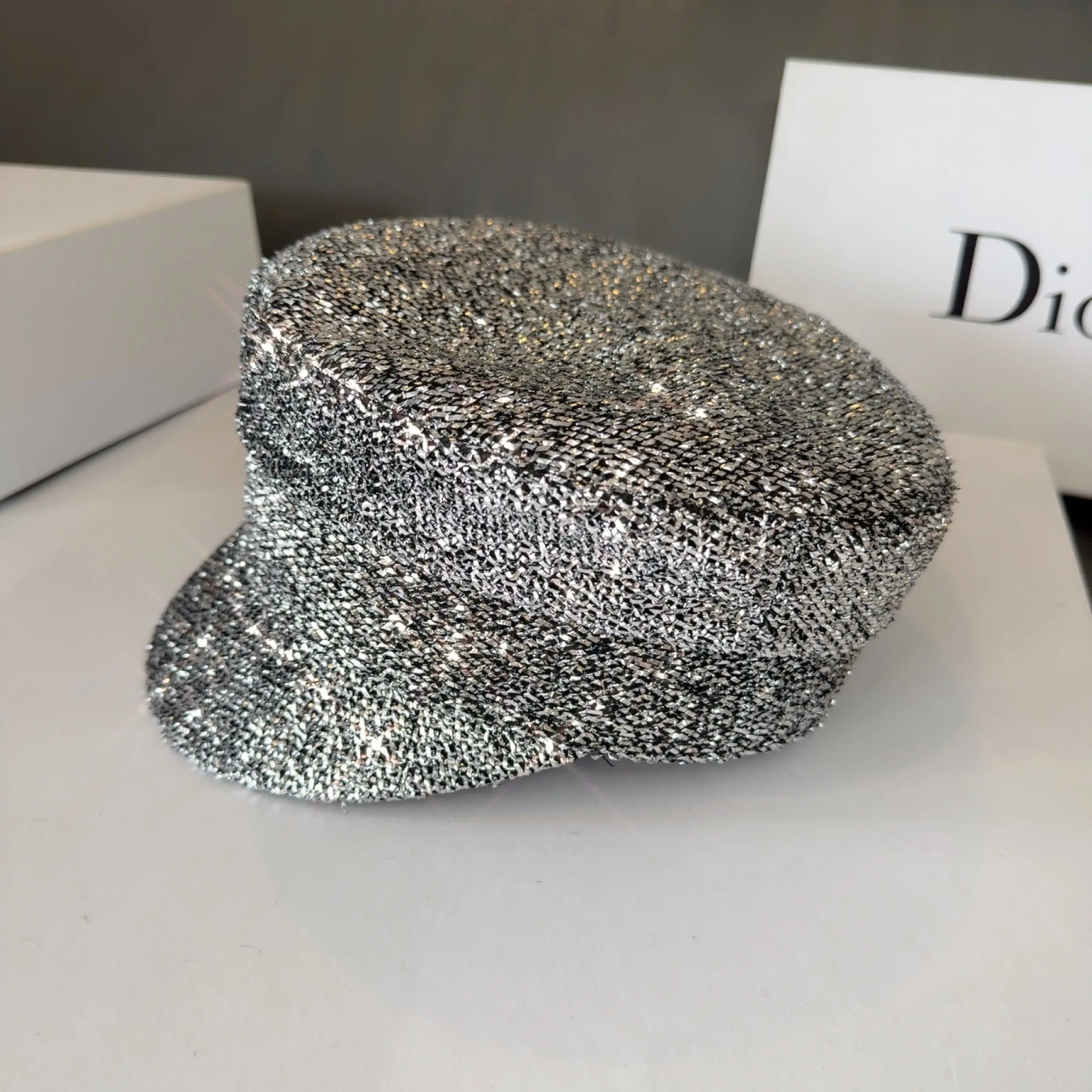 Brand Designer Newsboy Caps Fashion Flat Caps Super Flashiing Caps