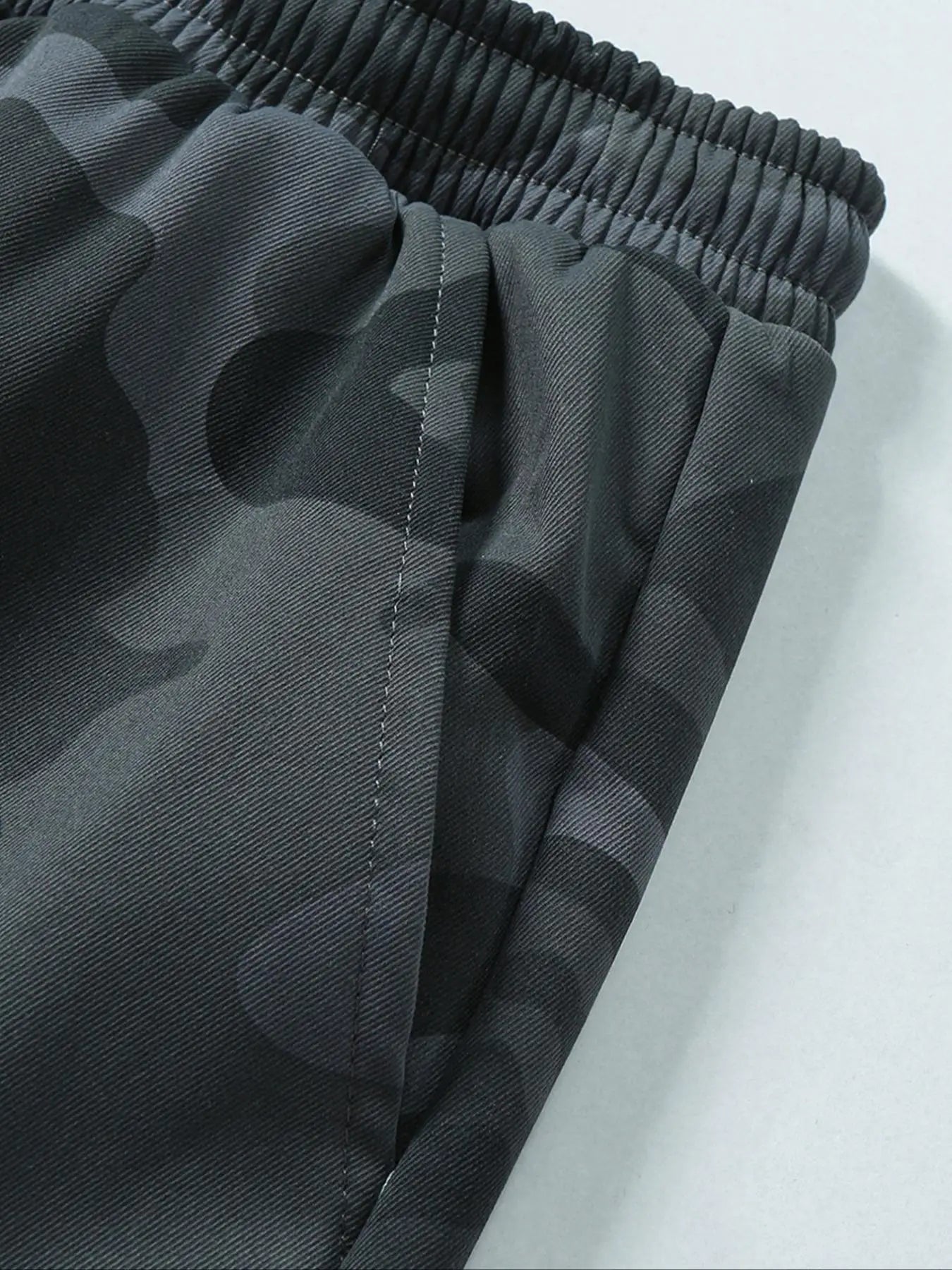 Men's Plain Sports and Casual Trousers with Drawstring Elastic Waist, Camouflage, with Pockets, Suitable for Outdoor Camping, Hiking and Mountaineering, Exercise and Fitness