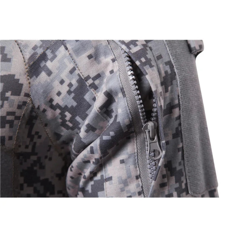 Men's Military Camouflage Outdoor Stretch Fitness Long Sleeve T-shirt with Zipper Pocket Men's Clothing