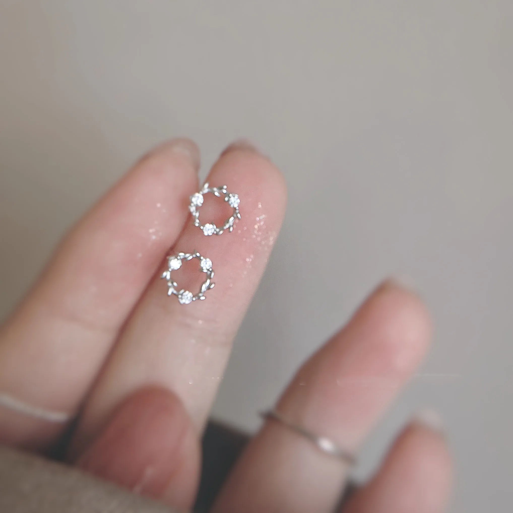 925 Silver Needle Water Drop Flower Crystal Earrings Shiny Silver Color Beautiful Mini Earrings Jewelry Gifts